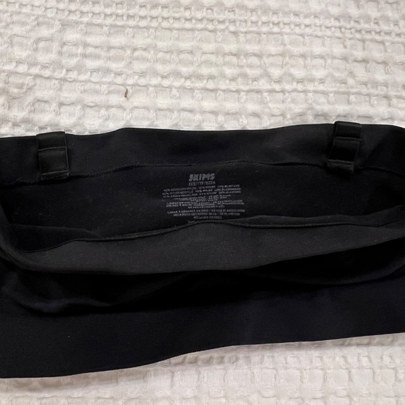 Skims Bandeau Strapless Bra, XXS, Black, Strapless Bra, SKIMS - Picture 3 of 5